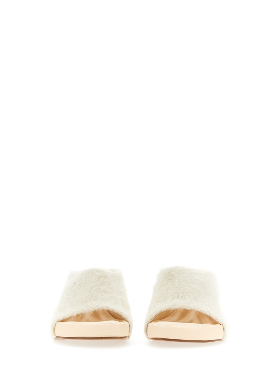 Jacquemus CLOUD MULES Wit