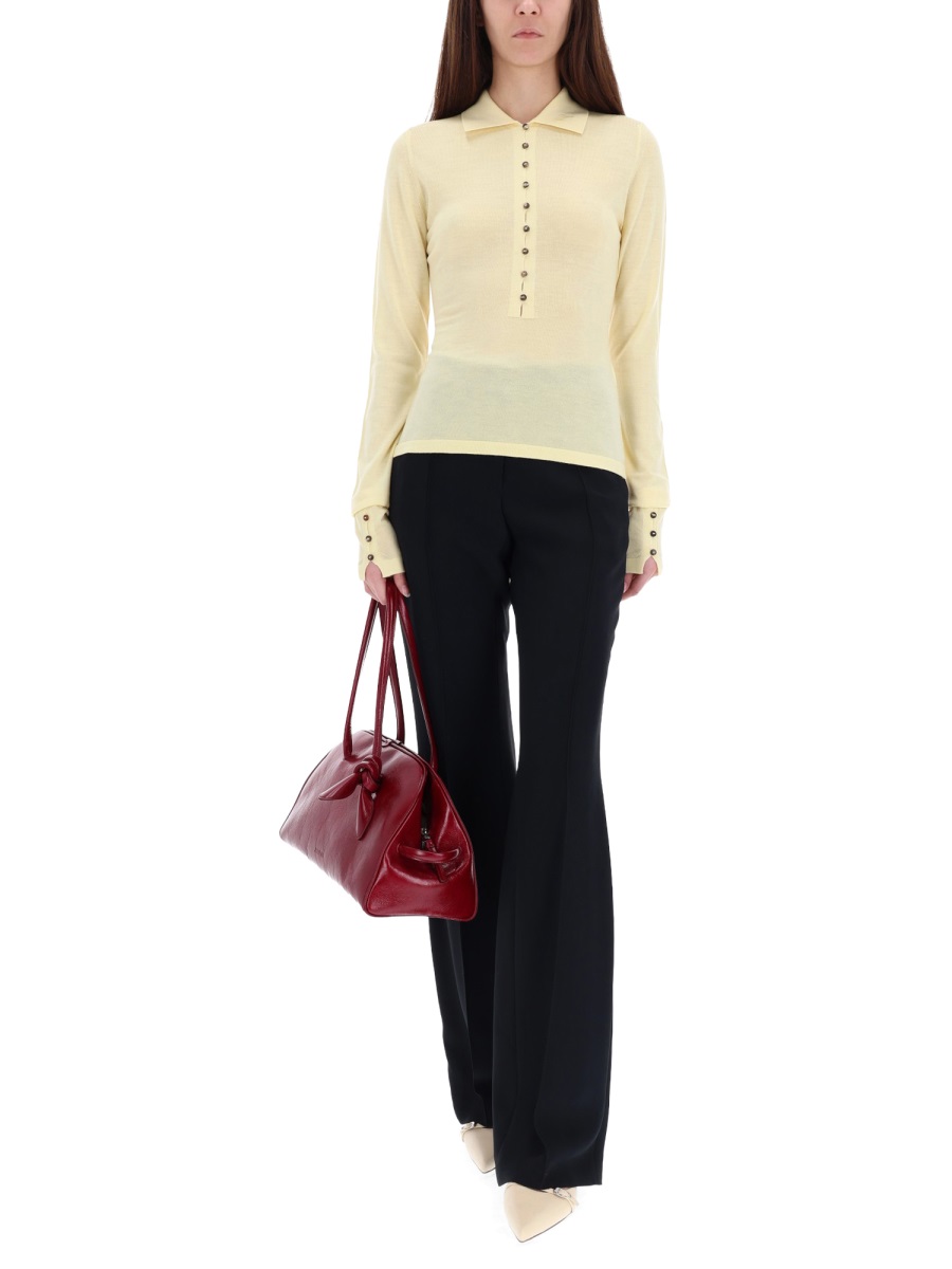 Jacquemus KNITTED POLO. Geel