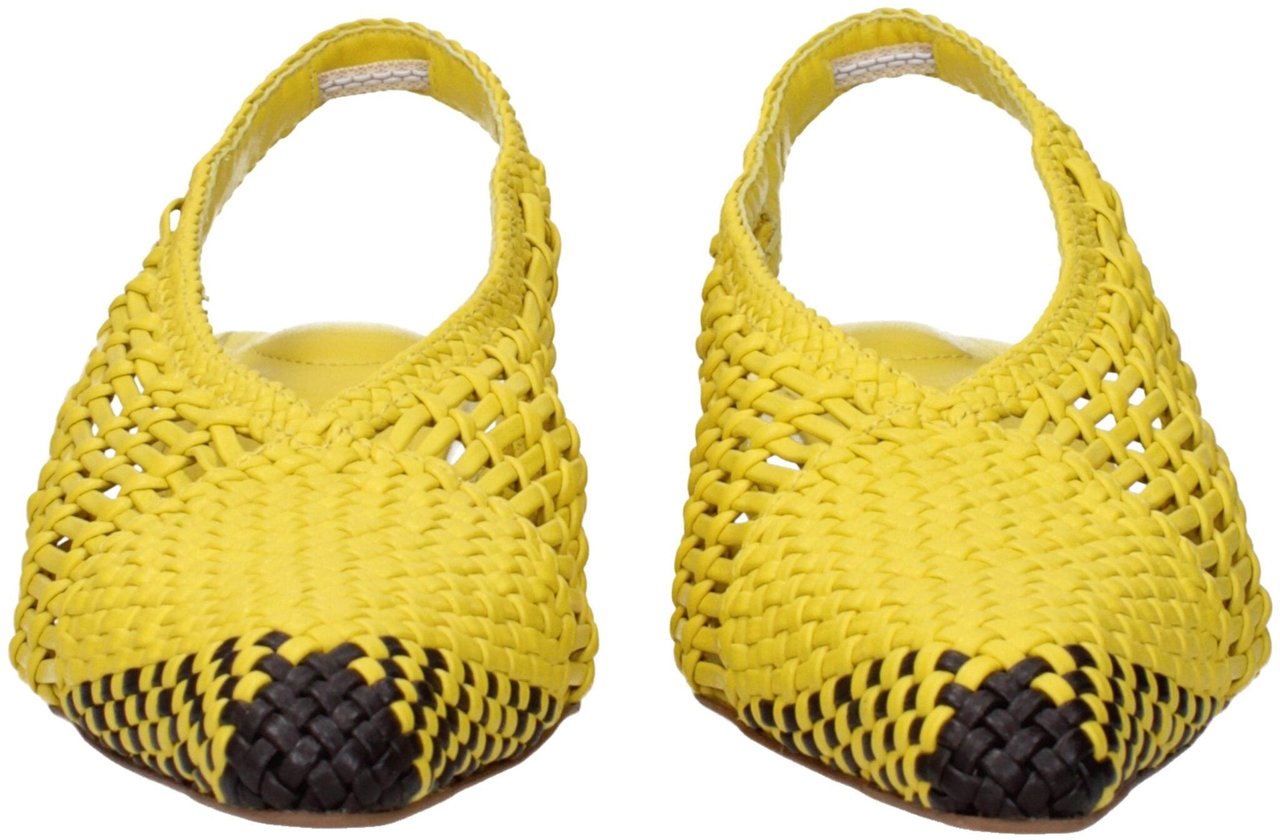 Jacquemus Yellow Leather Flat Sandals Geel