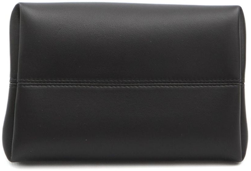 Jacquemus Structured Black Bag With Gold-Tone Frame And Unique Clasp Zwart