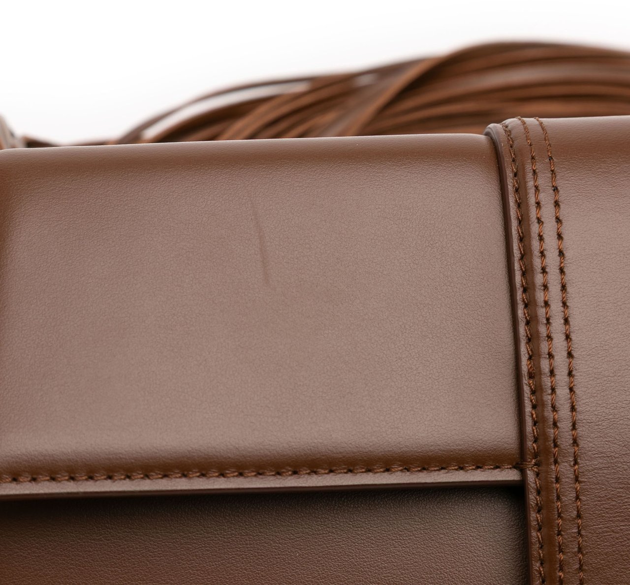 Jacquemus Leather Le Bambino Long Ficiu Bruin