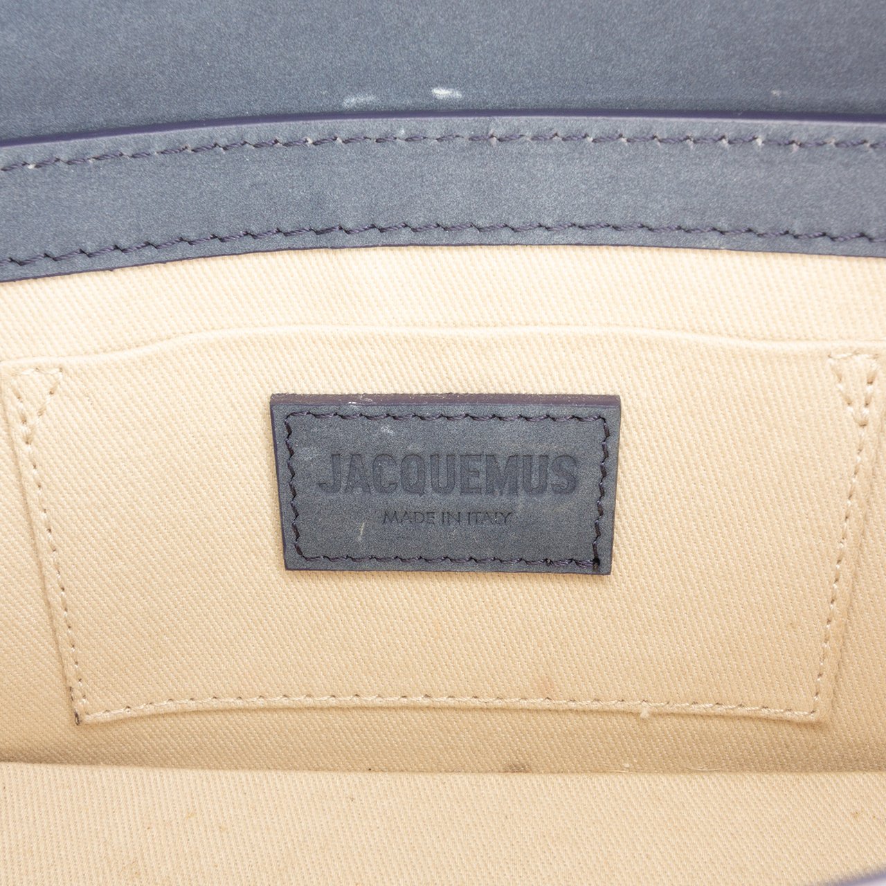 Jacquemus Smooth Calfskin Le Chiquito Long Blauw