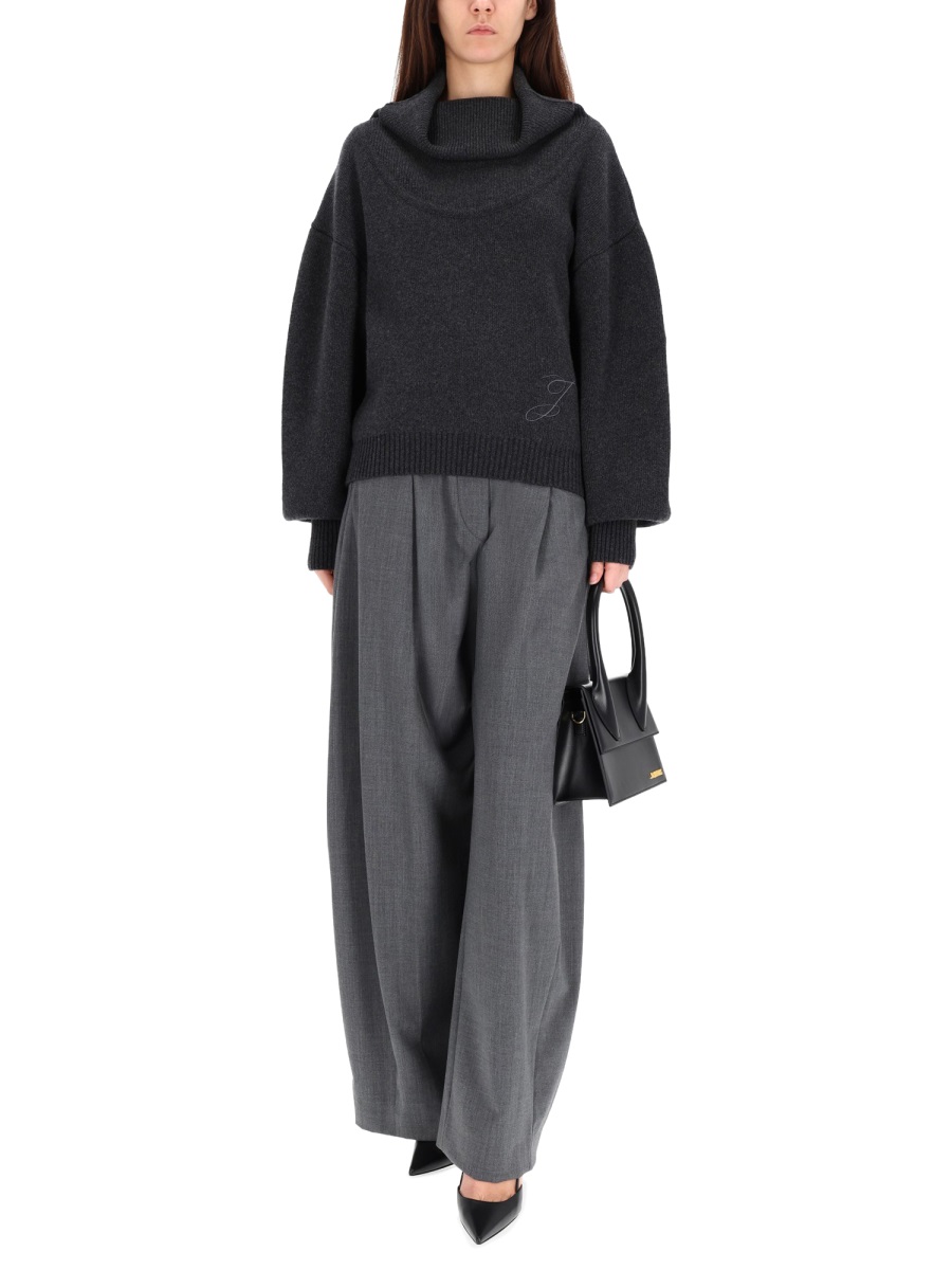 Jacquemus Grey Voluminous Turtleneck Sweater Zwart