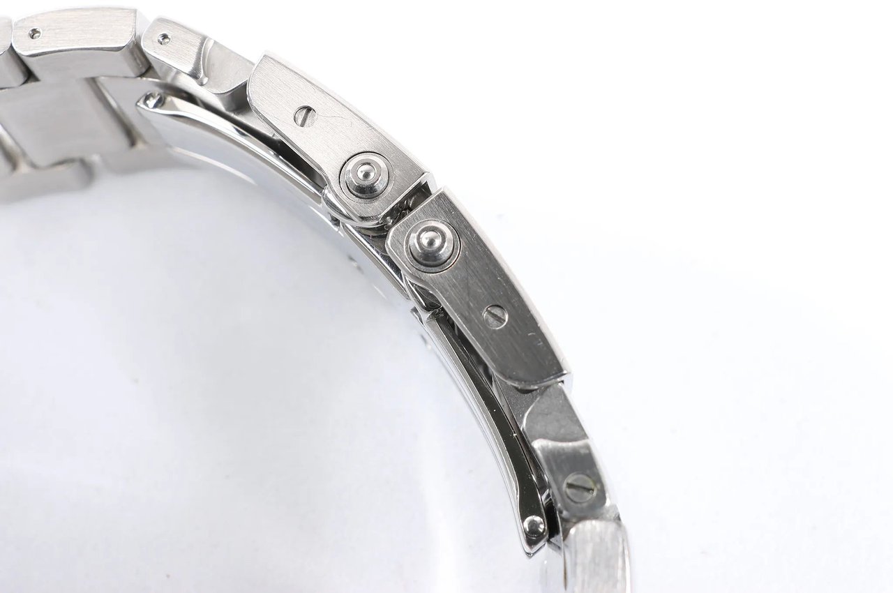 Jaeger-LeCoultre Jaeger-LeCoultre Reverso Q 7008120 SS SS AT Silver-Face Watch Zilver