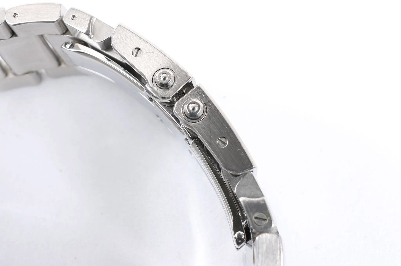 Jaeger-LeCoultre Jaeger-LeCoultre Reverso Q 7008120 SS SS AT Silver-Face Watch Zilver