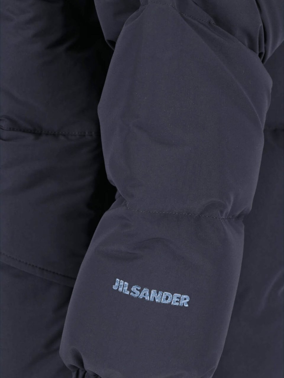 Jil Sander High Collar Padded Jacket with Boxy Silhouette and Dual Closure Zwart