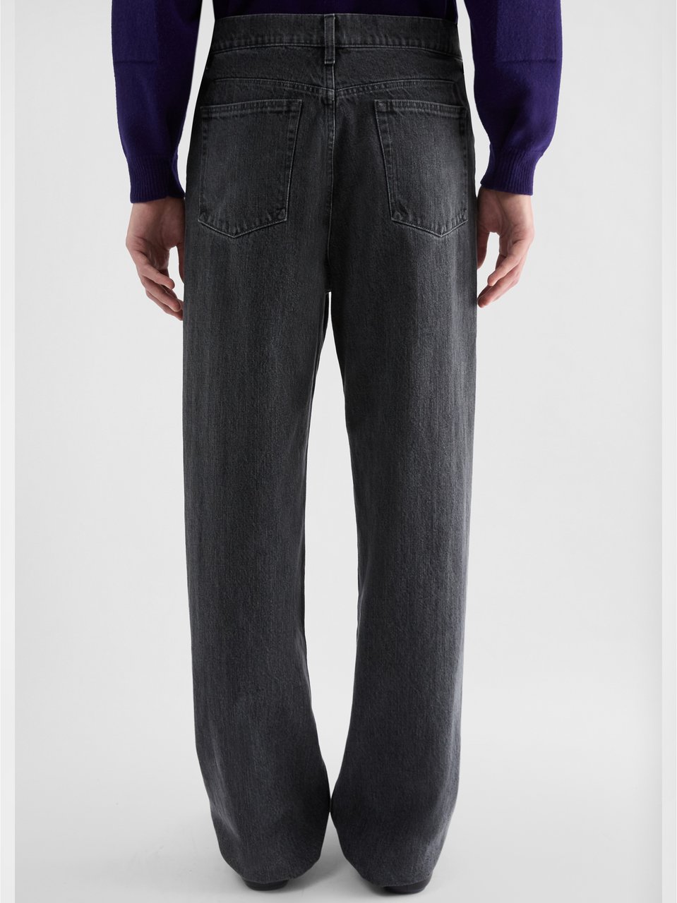 Jil Sander Wide-Leg Dark Denim Trousers with Classic Five-Pocket Design Grijs