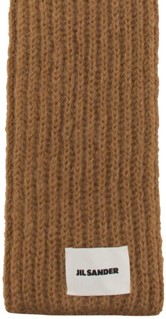 Jil Sander Ribbed Texture Scarf With Logo Patch Neutraal