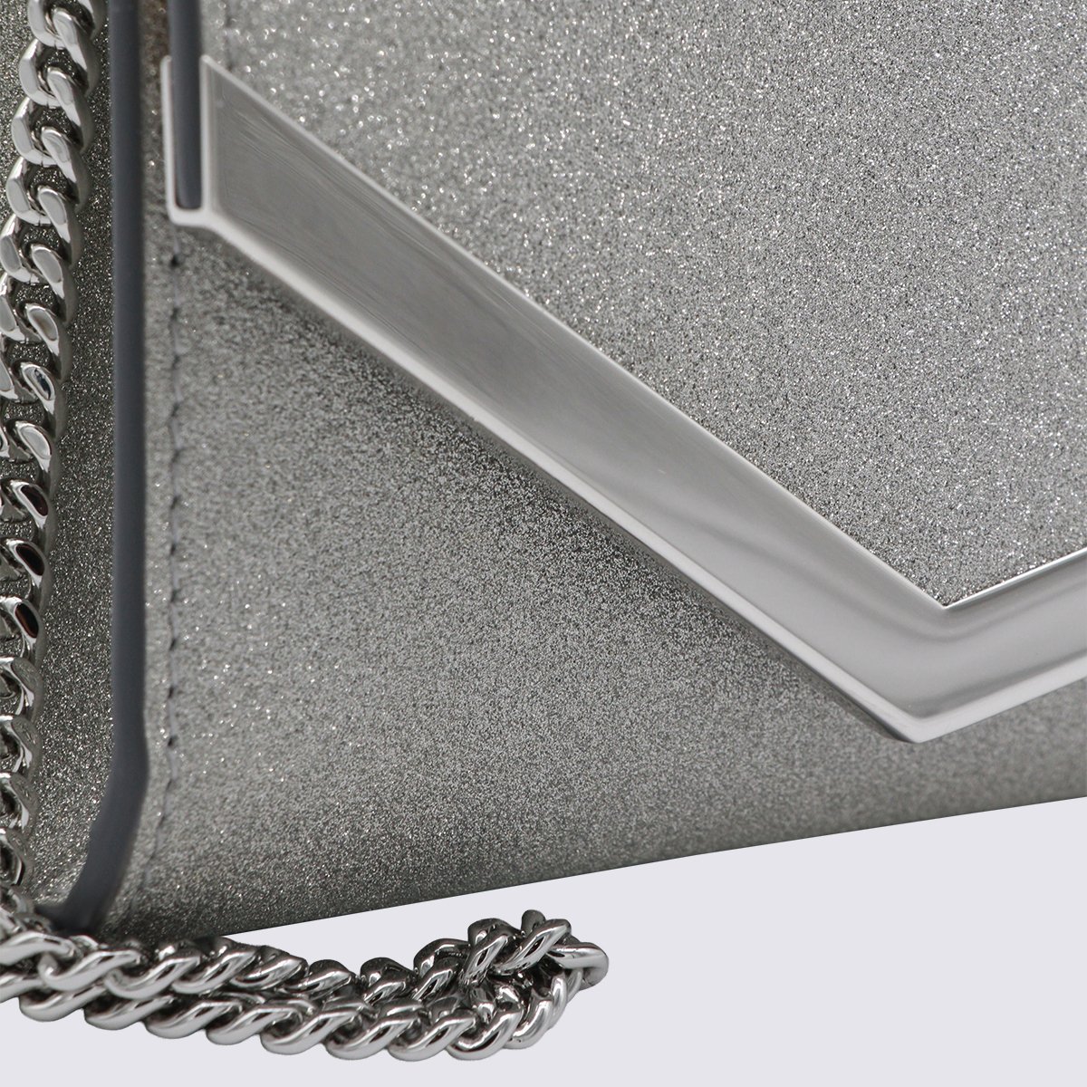Jimmy Choo Rectangular Silver Bag With Metallic V-Shape Accent Grijs