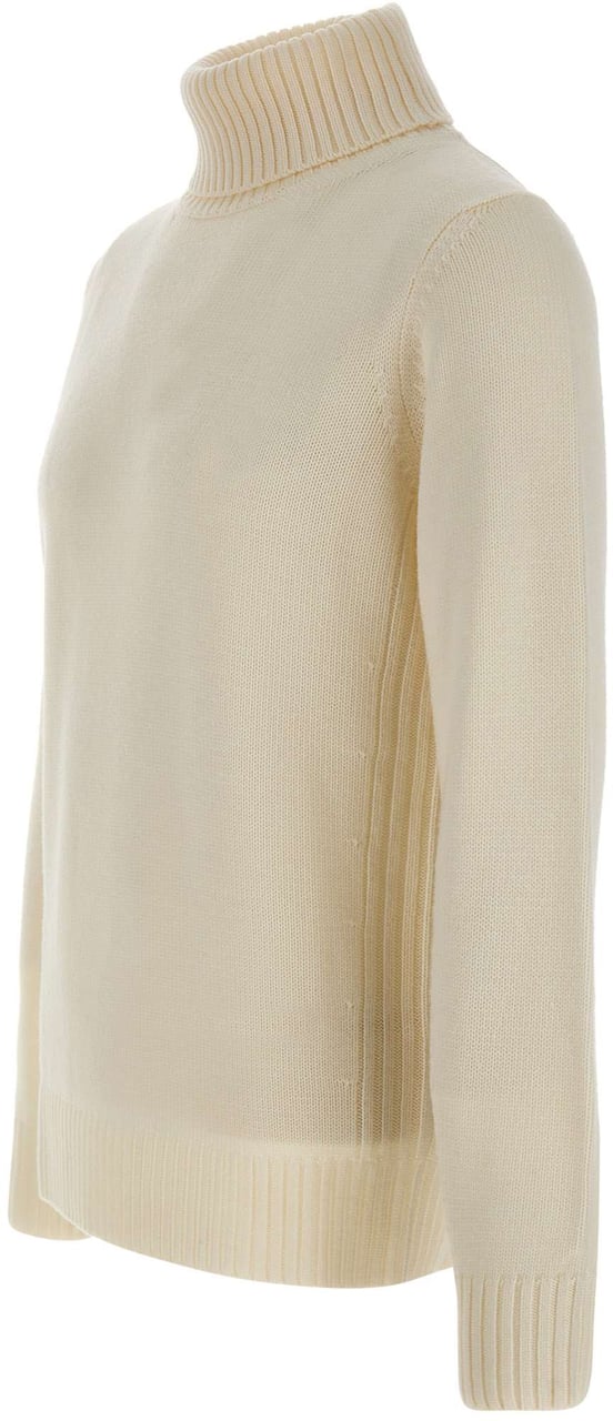 Kangra Sweaters White Wit