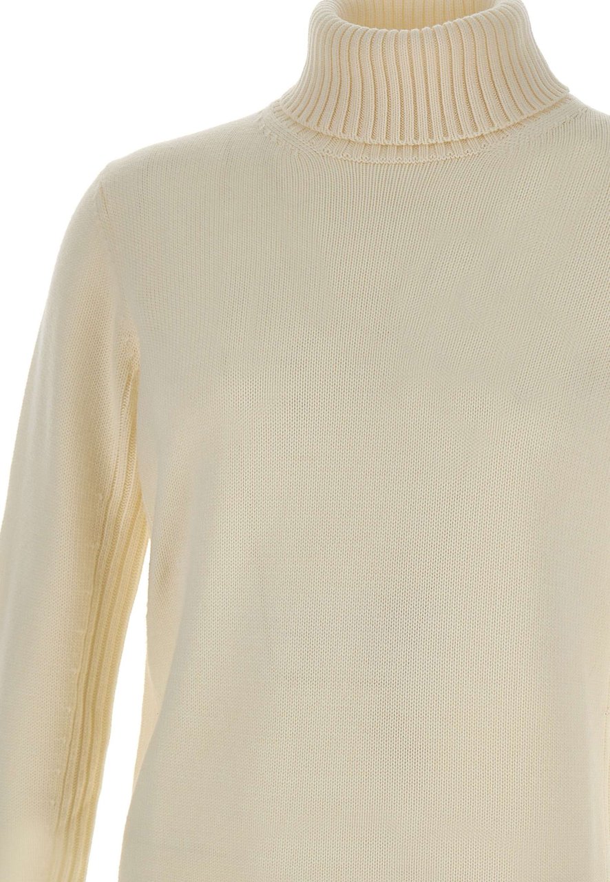 Kangra Sweaters White Wit