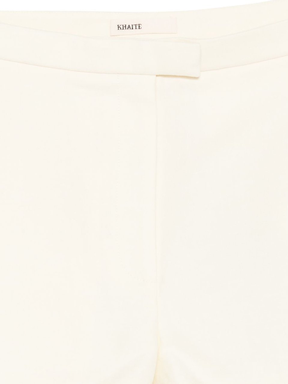 Khaite Shorts Beige Wit