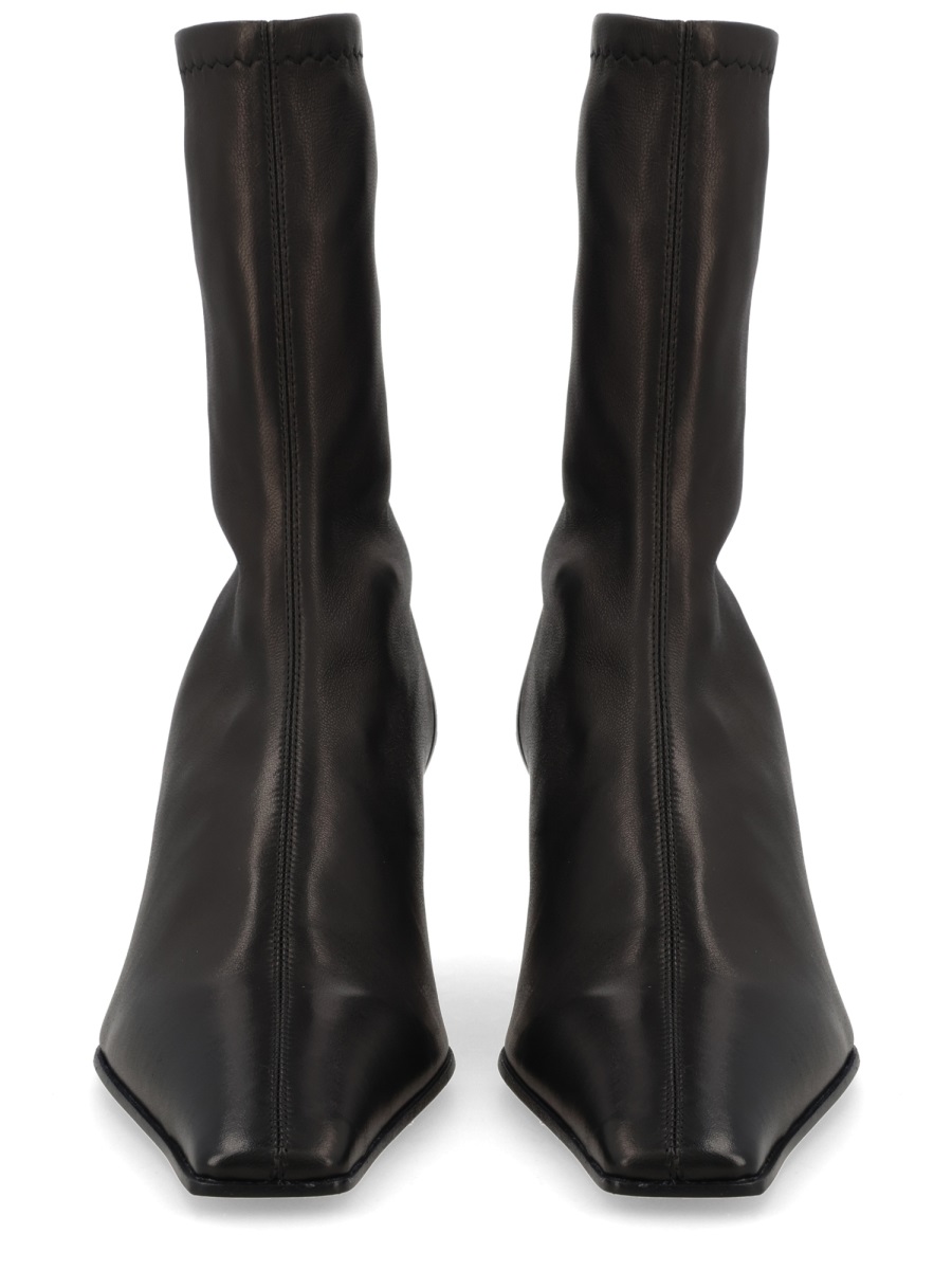 Khaite Arizona Pointed Toe Curved Heel Boots Zwart