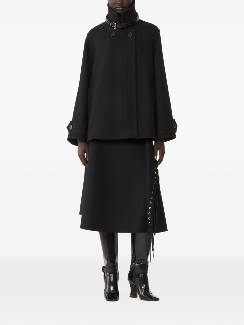 Lanvin Structured Short Coat with Ribbed Collar and Buckle Detail Zwart