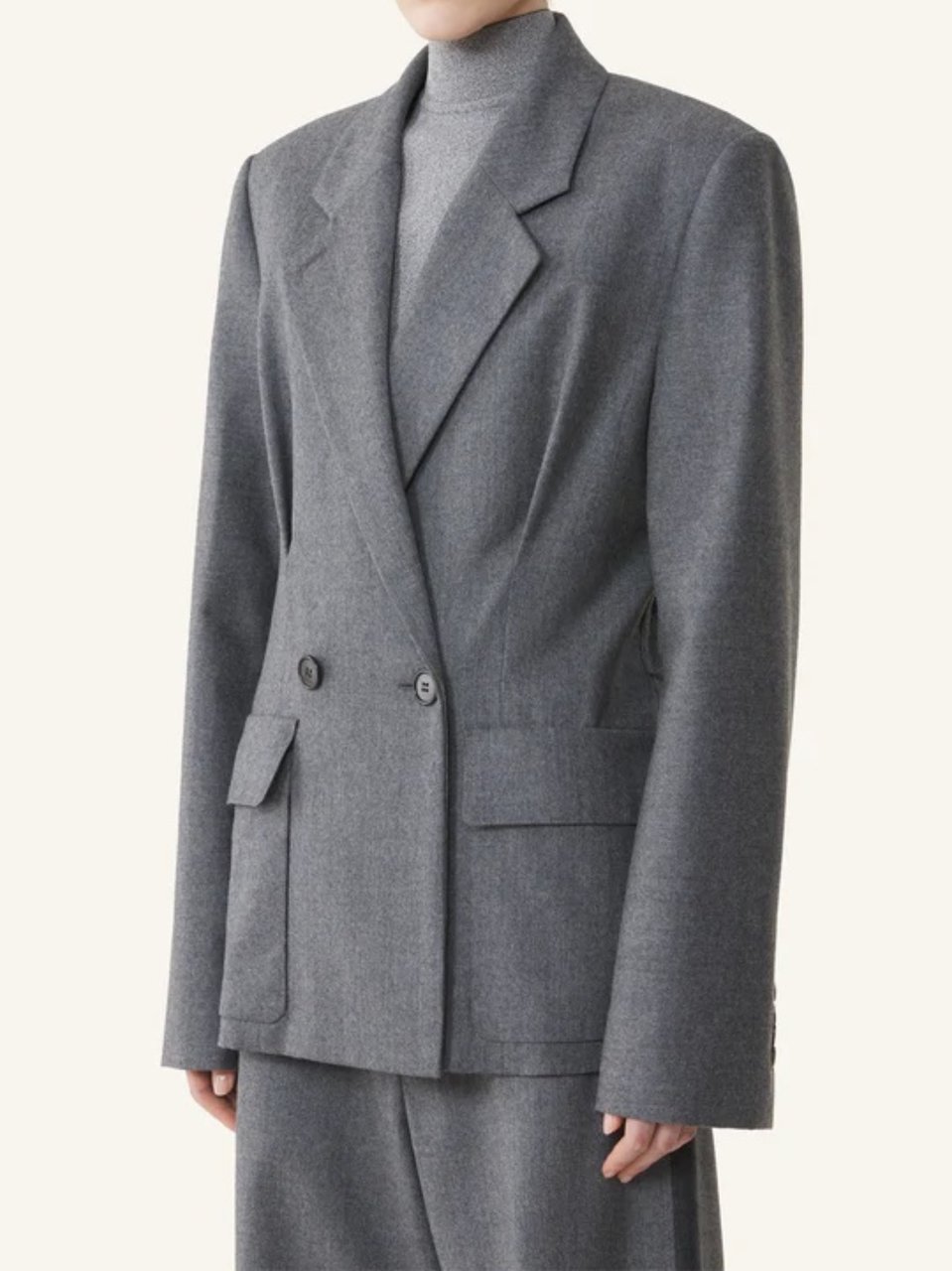 Lanvin Tailored Wool Jacket With Belted Waist And Structured Silhouette Grijs