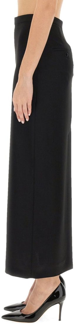 Lanvin Elegant Long Skirt With Subtle Back Slit Zwart