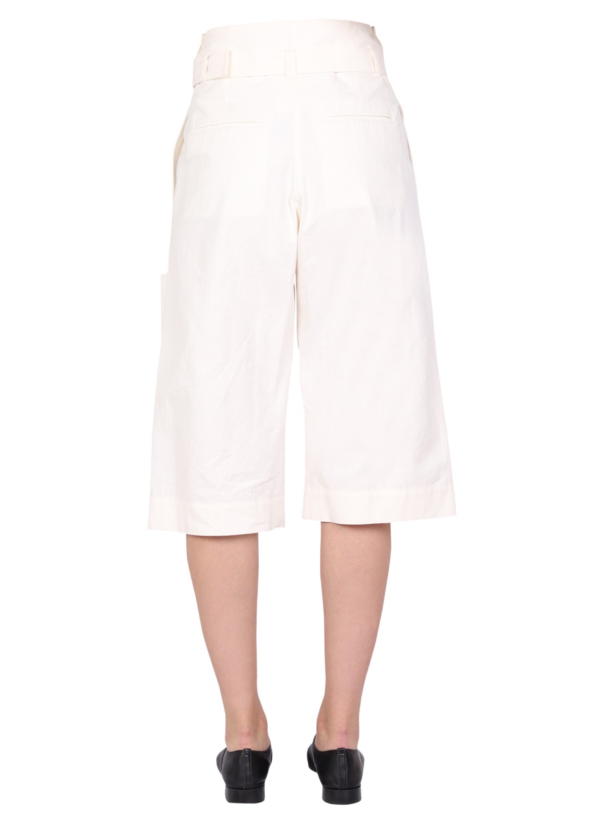 Lemaire BELTED BERMUDA SHORTS Wit