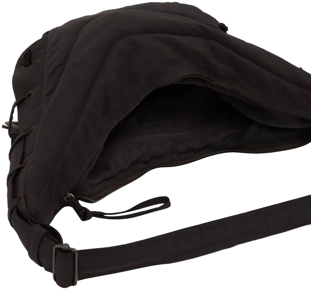 Lemaire Medium Soft Game Bag Dark Chocolate Bruin