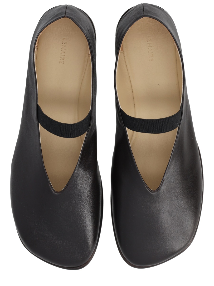 Lemaire Glove Minimalist Single Strap Flats Grijs