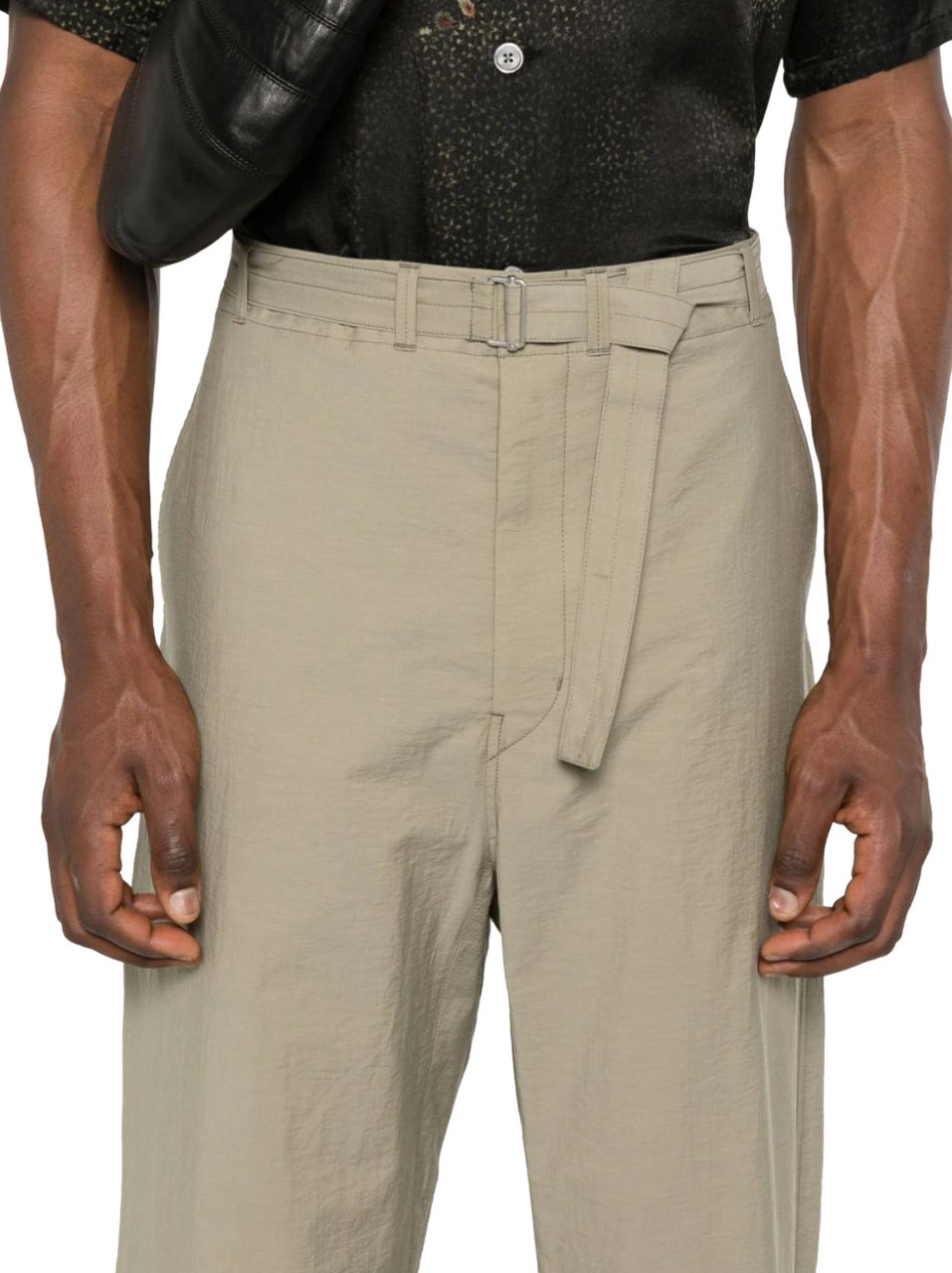 Lemaire Belted Carrot Pants Dusty Khaki Divers