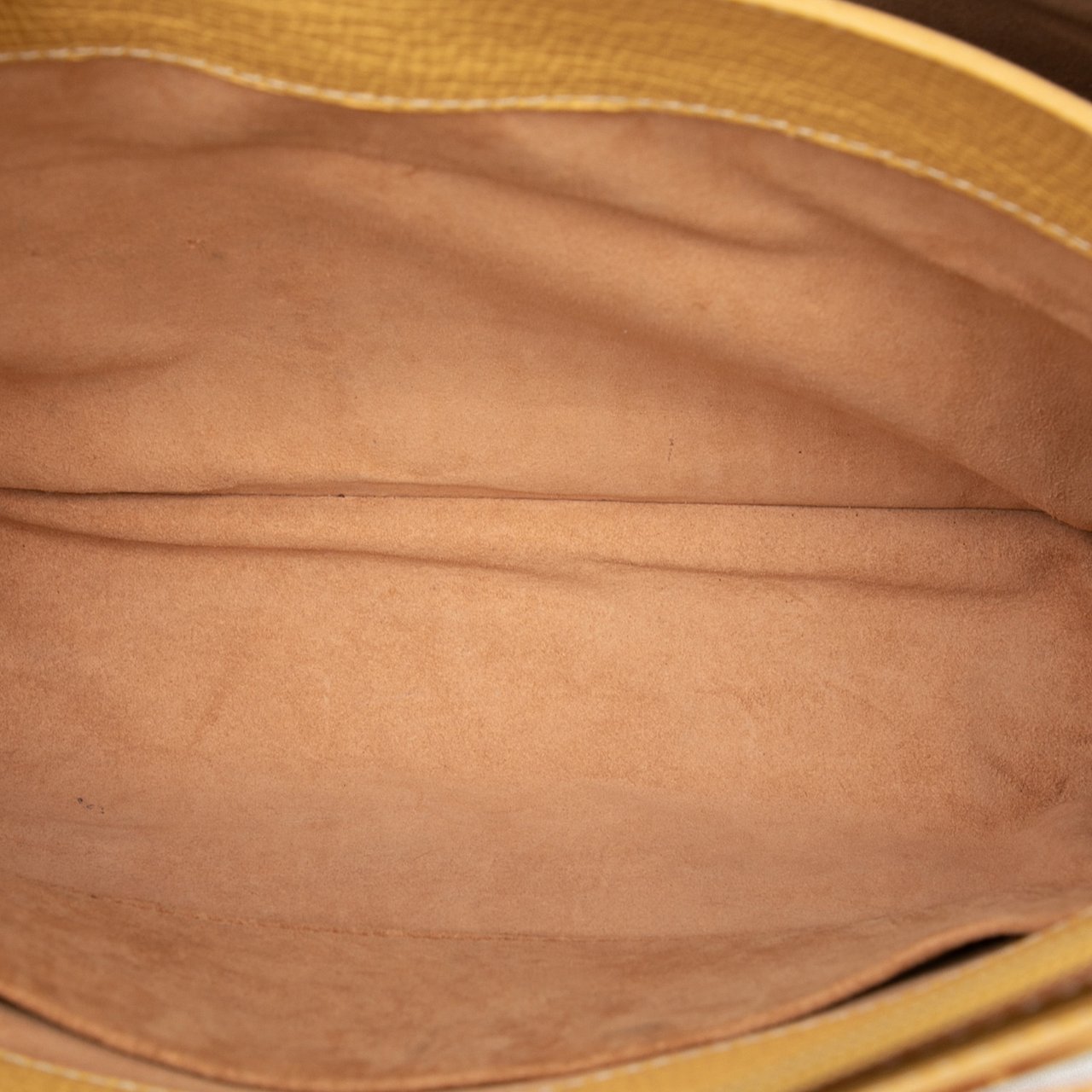 Loewe Leather Tote Geel