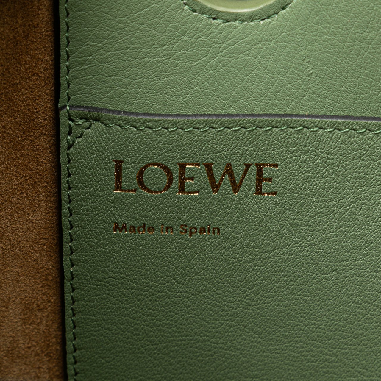 Loewe Small Smooth Calfskin Anagram Tote Groen
