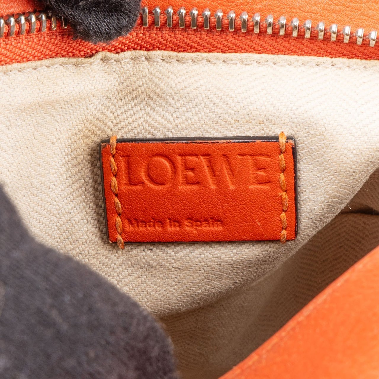 Loewe Orange Leather Puzzle Crossbody Handbag Oranje