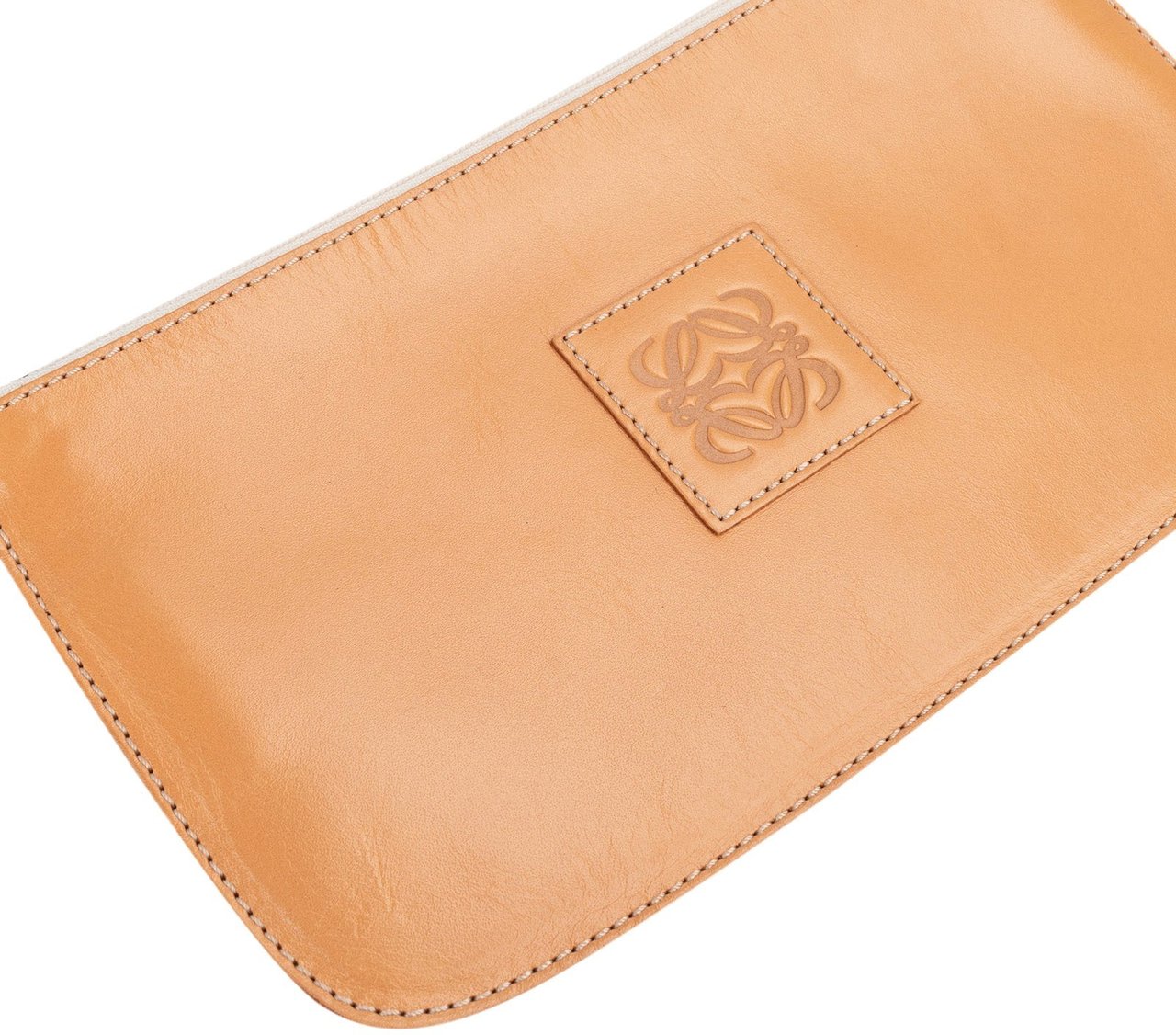 Loewe Leather Anagram Pochette Accessoires Handbag Bruin