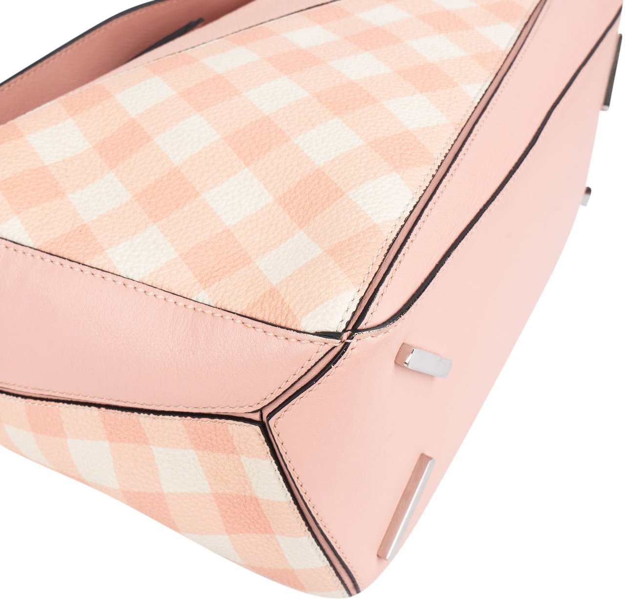 Loewe Loewe Leather Gingham Salmon Puzzle Handbag Roze