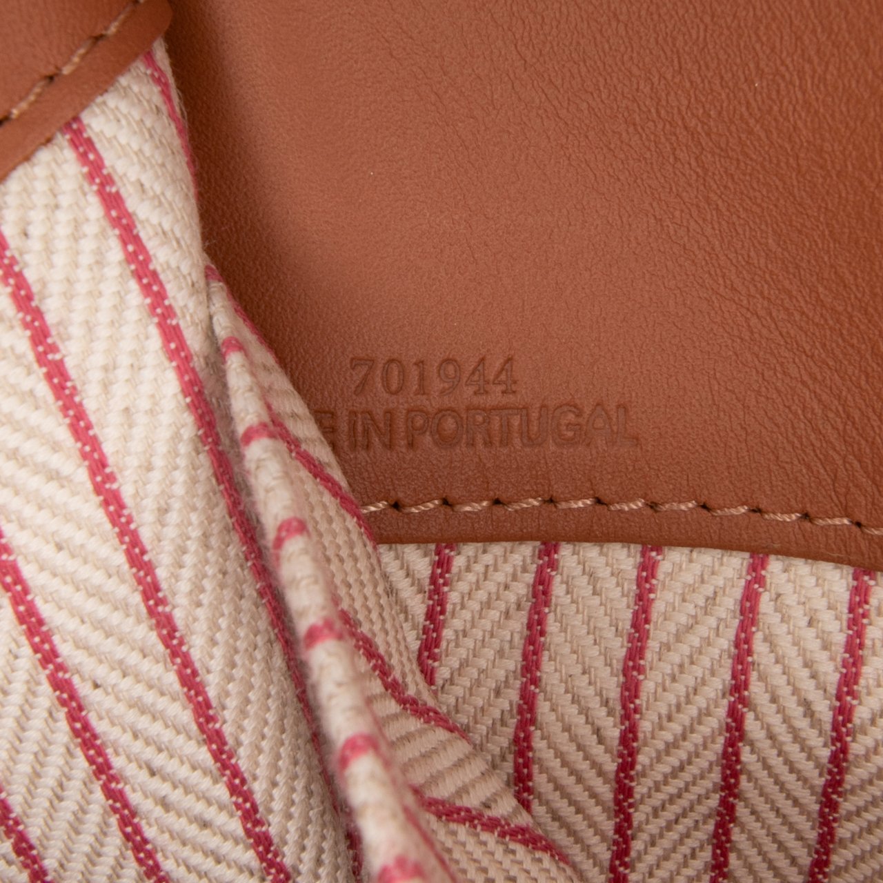 Loewe Small Canvas Cushion Tote Roze