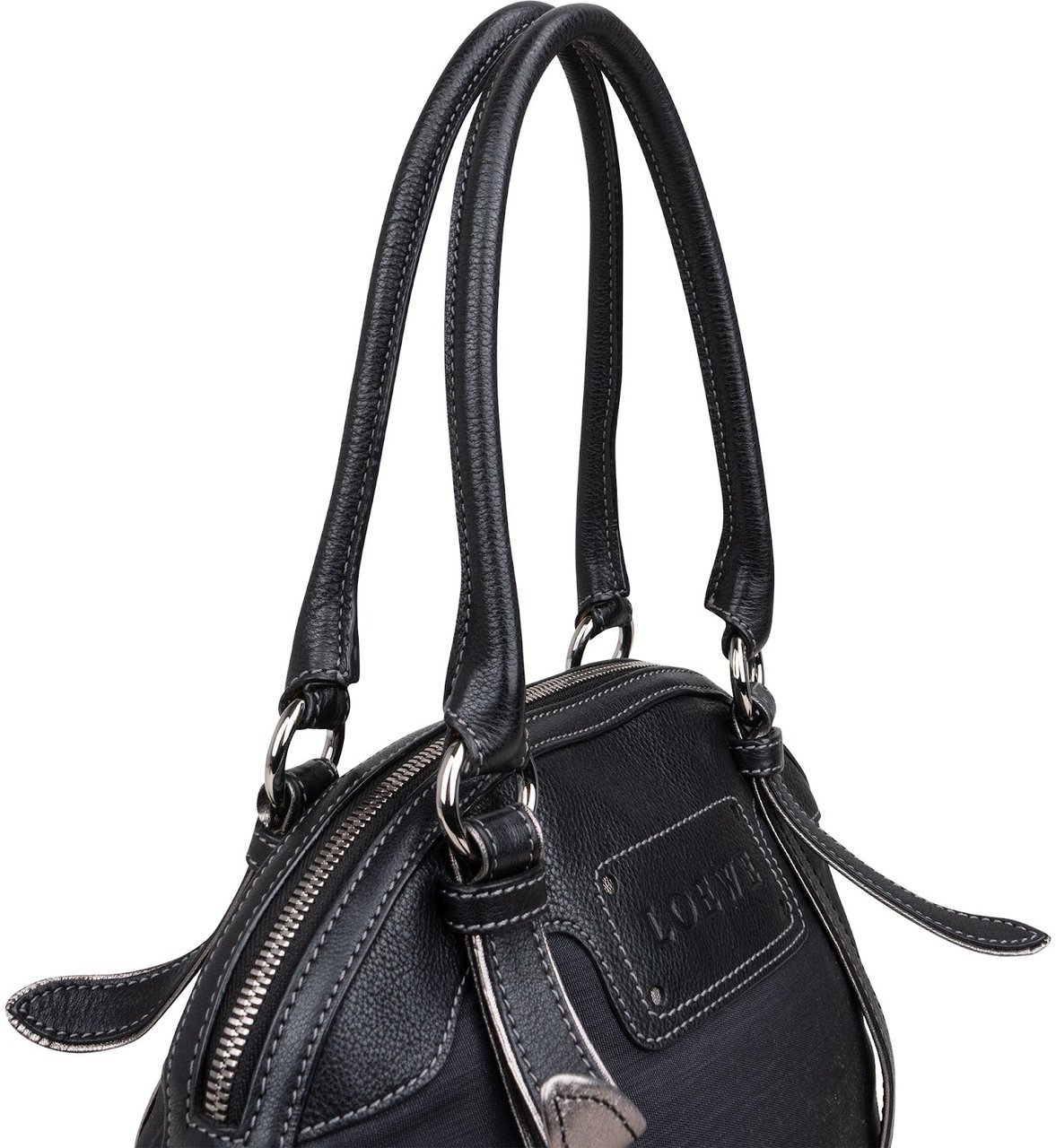 Loewe Black Leather Anagram Shoulder Bag Zwart