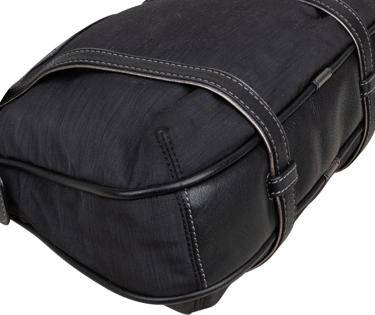 Loewe Black Leather Anagram Shoulder Bag Zwart