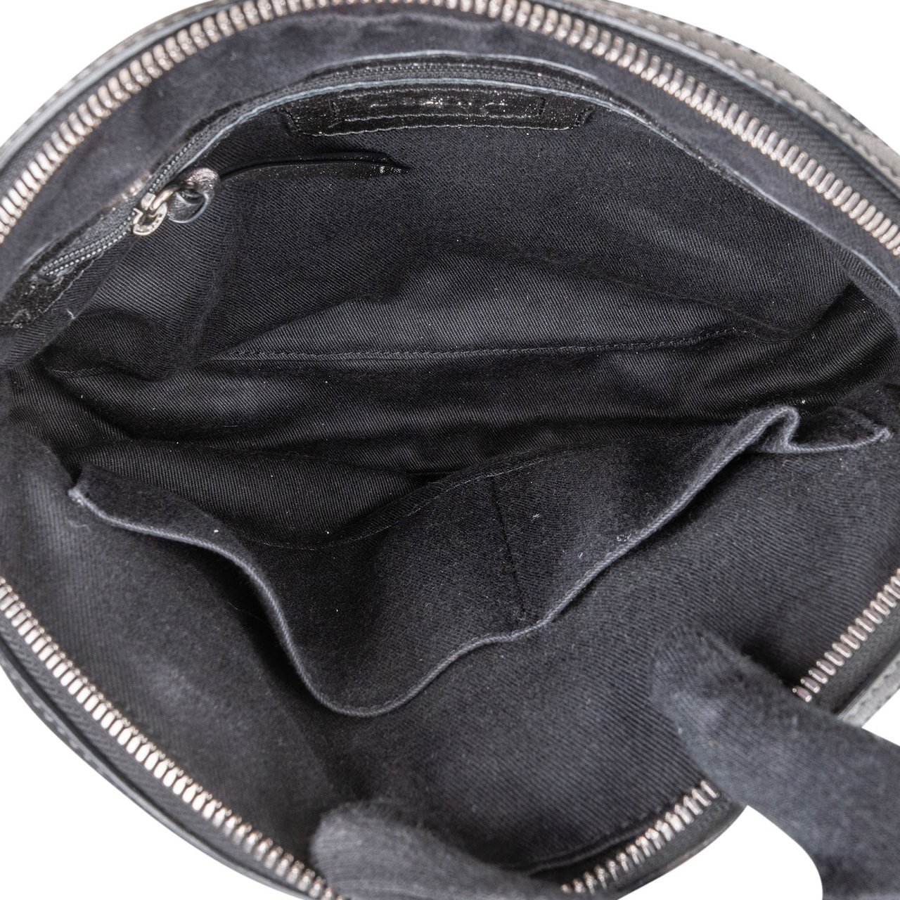 Loewe Black Leather Anagram Shoulder Bag Zwart