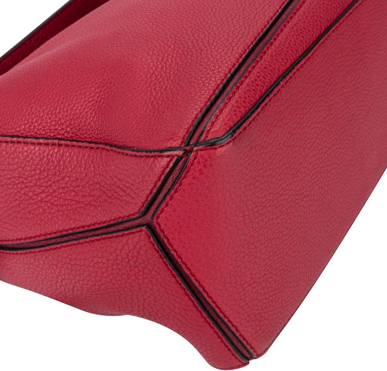 Loewe Loewe Pink Leather Puzzle Handbag Roze