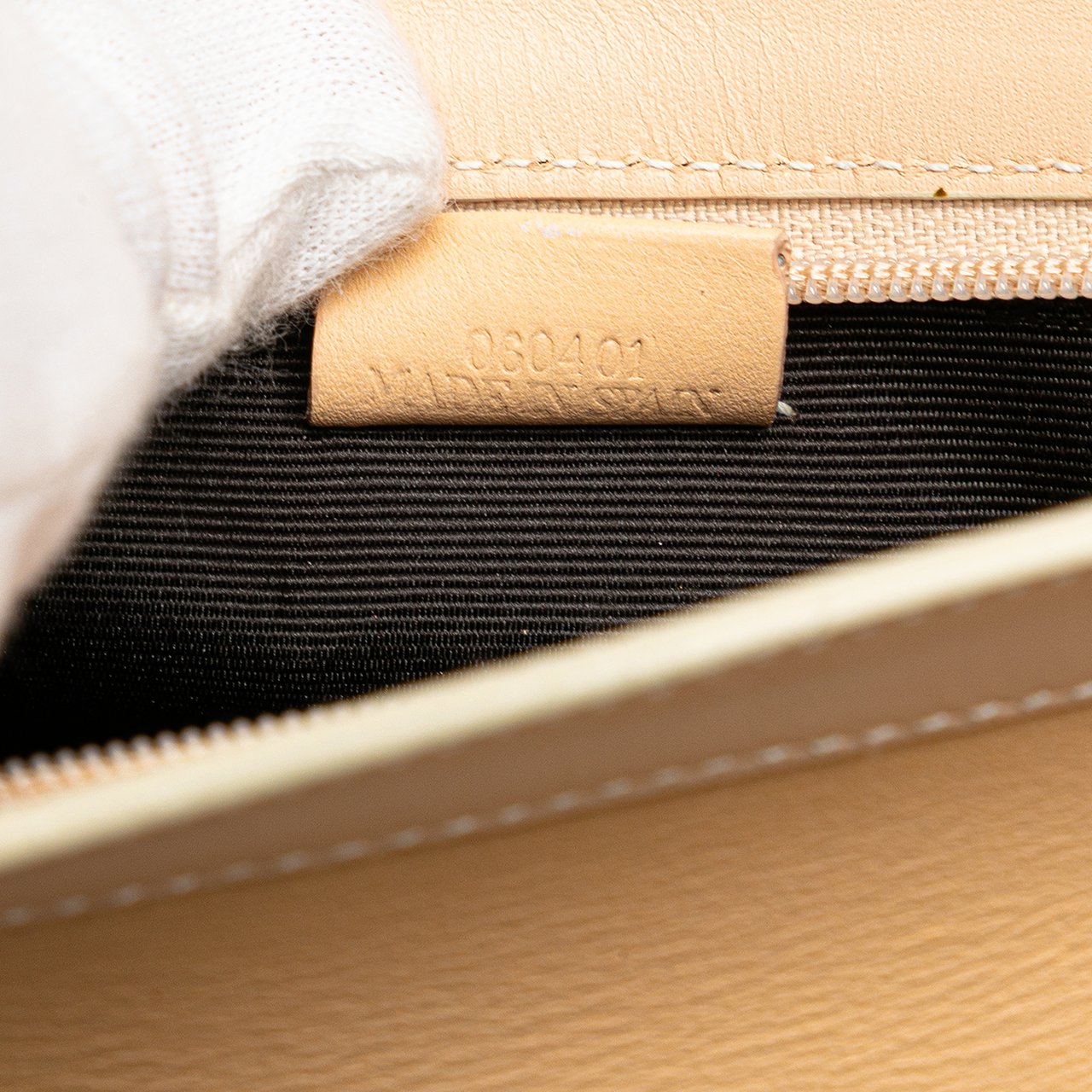 Loewe Studded Leather Clutch Bruin