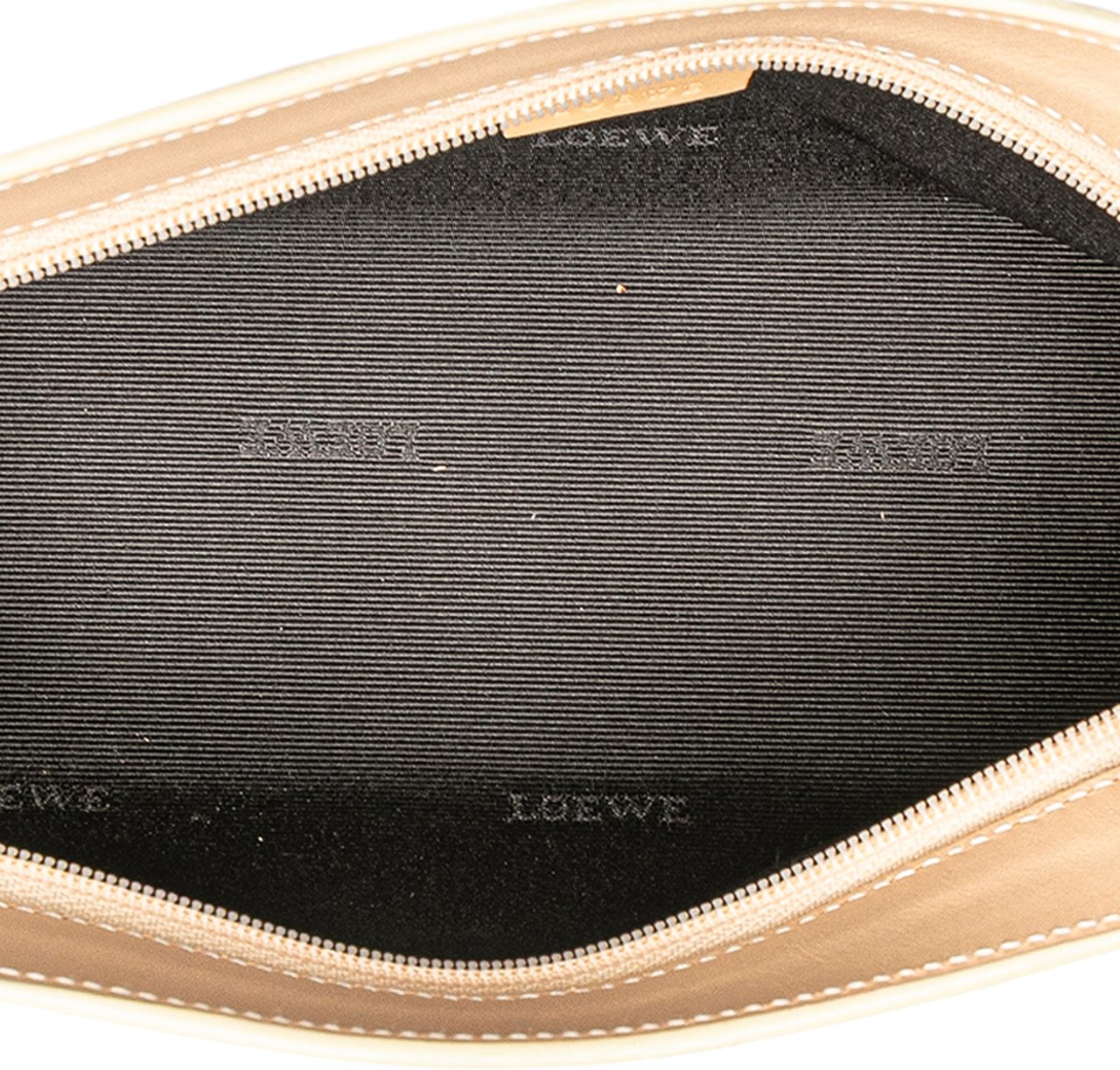 Loewe Studded Leather Clutch Bruin