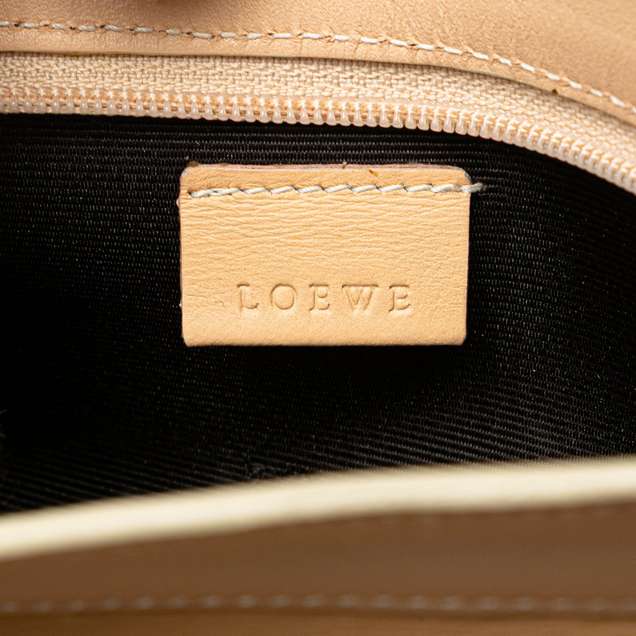 Loewe Studded Leather Clutch Bruin