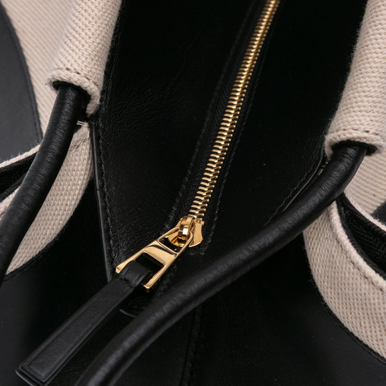 Loewe XL Shiny Calfskin and Canvas Paseo Satchel Zwart