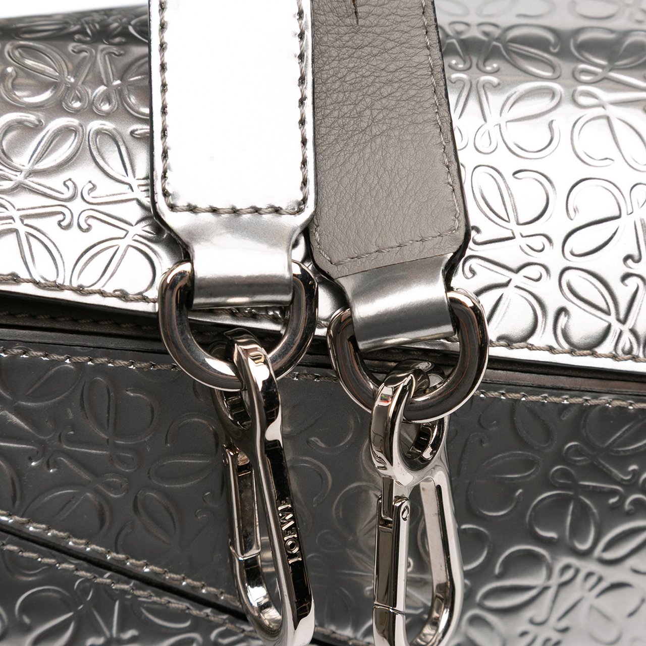 Loewe Small Anagram Embossed Patent Puzzle Satchel Zilver