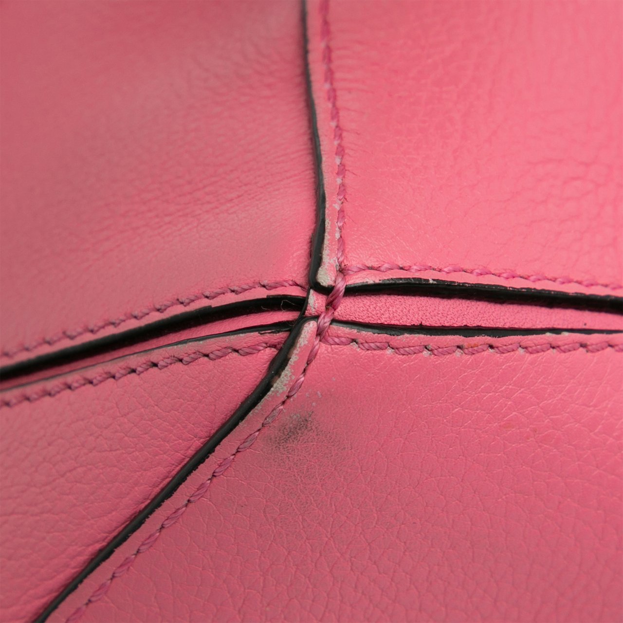 Loewe Mini Calfskin Puzzle Satchel Roze