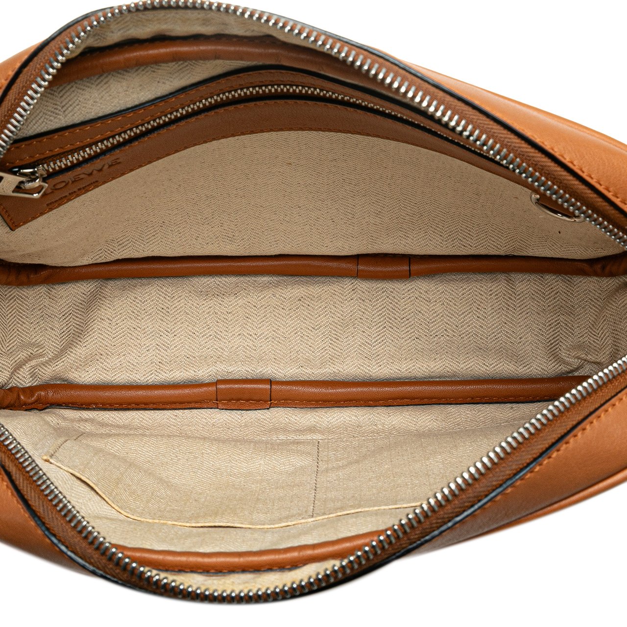 Loewe Leather Puzzle Clutch Bruin