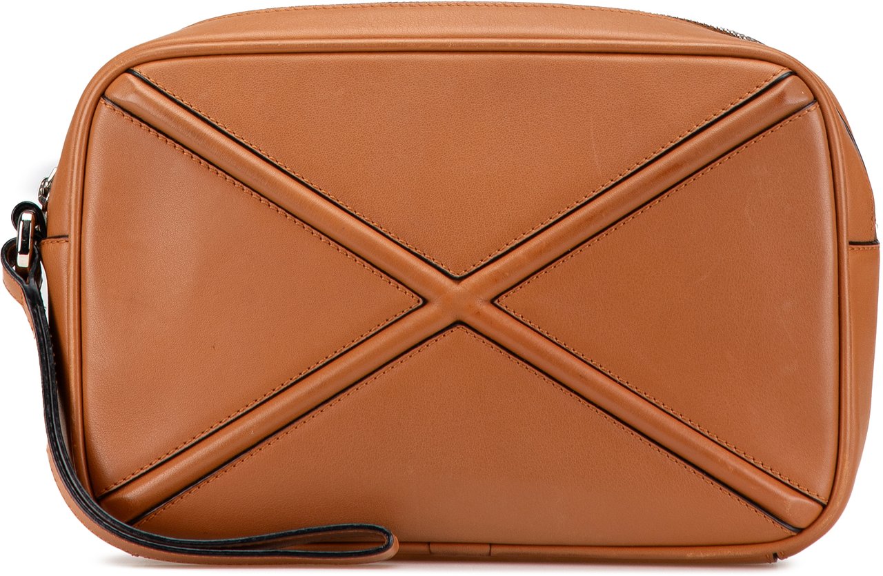 Loewe Leather Puzzle Clutch Bruin