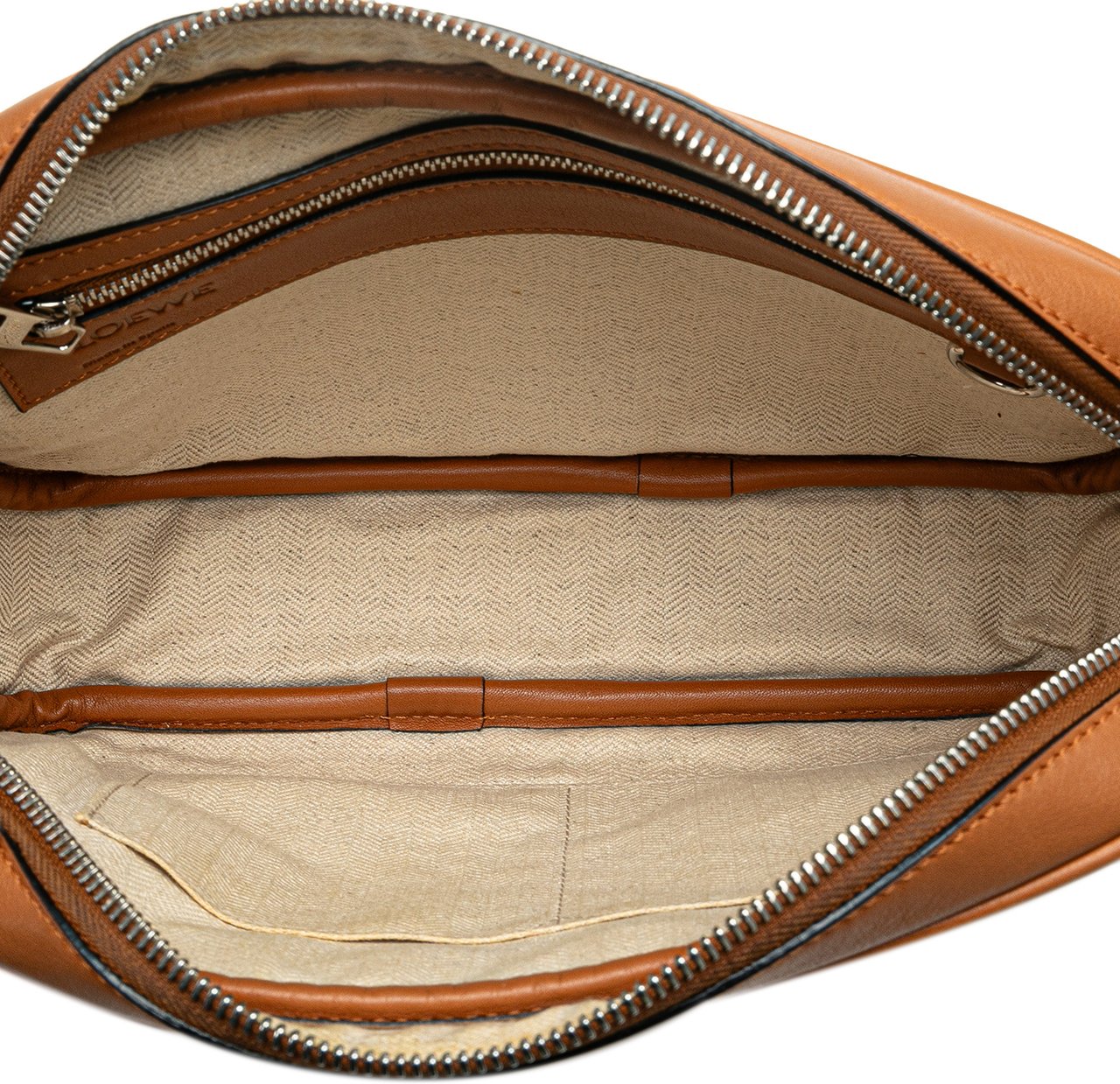 Loewe Leather Puzzle Clutch Bruin