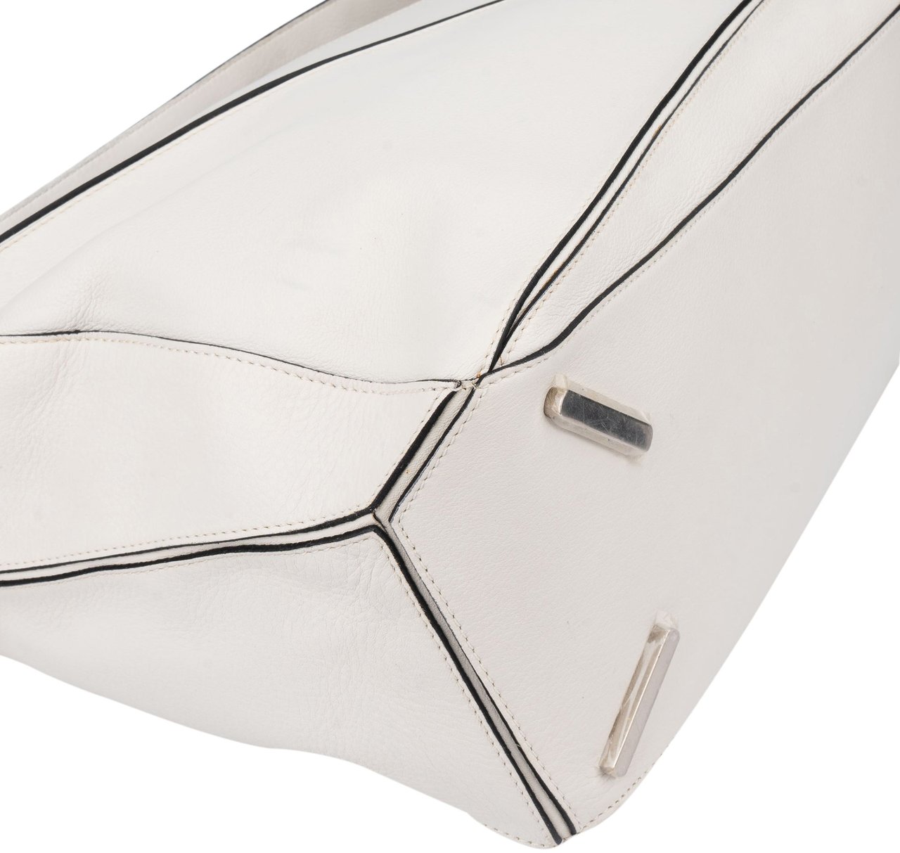 Loewe Loewe White Leather Puzzle Handbag Wit