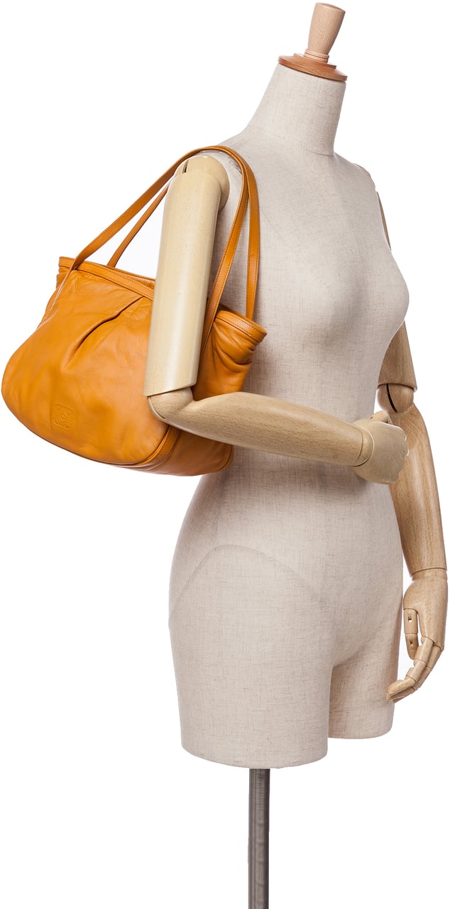Loewe Leather Tote Oranje