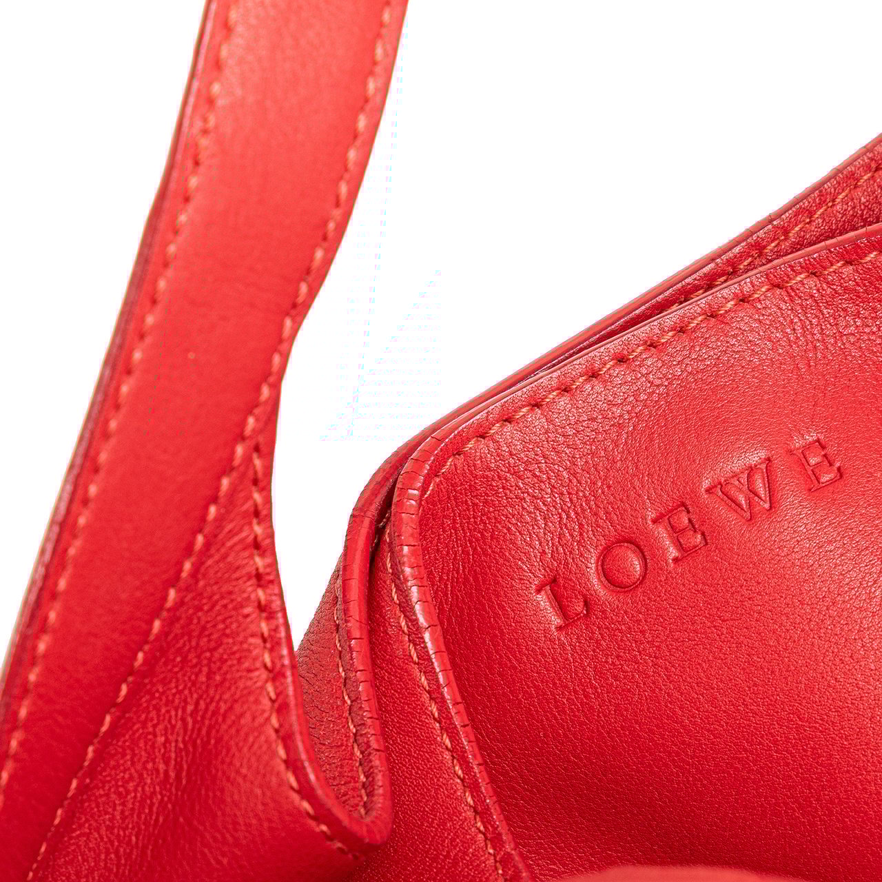 Loewe Leather Shoulder Bag Rood