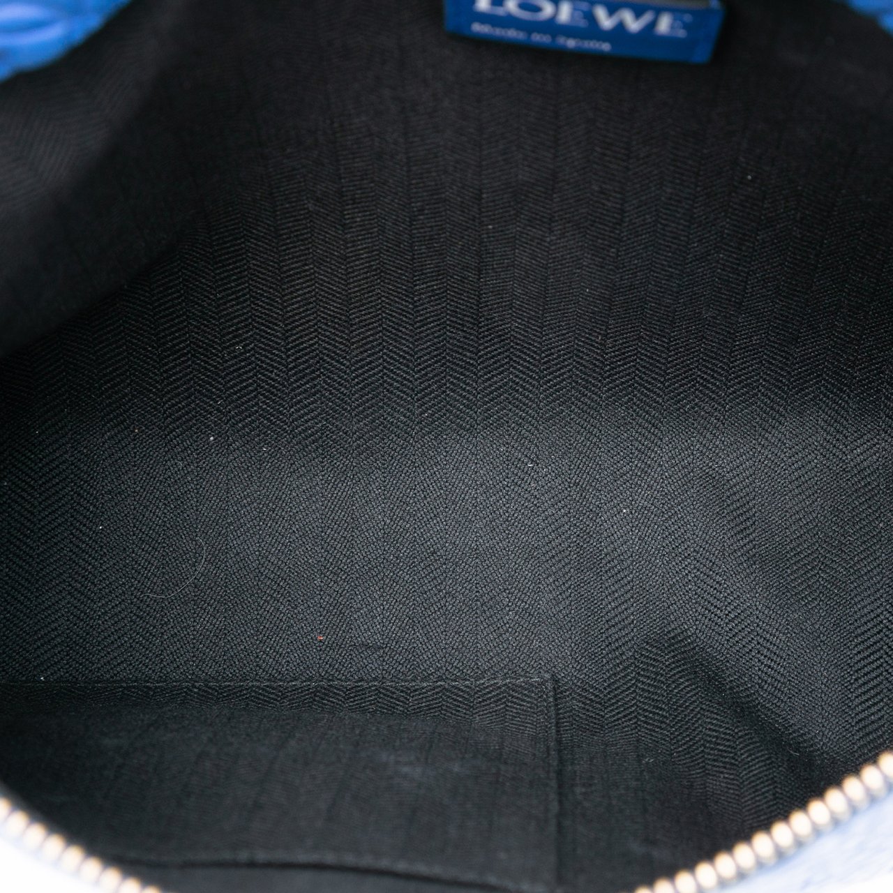 Loewe Embossed Anagram Repeat T Clutch Blauw