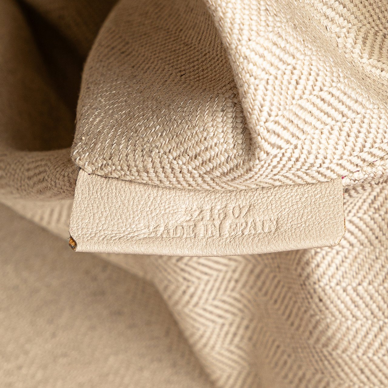 Loewe Large Linen Embossed Patent Anagram Repeat T Pouch Roze