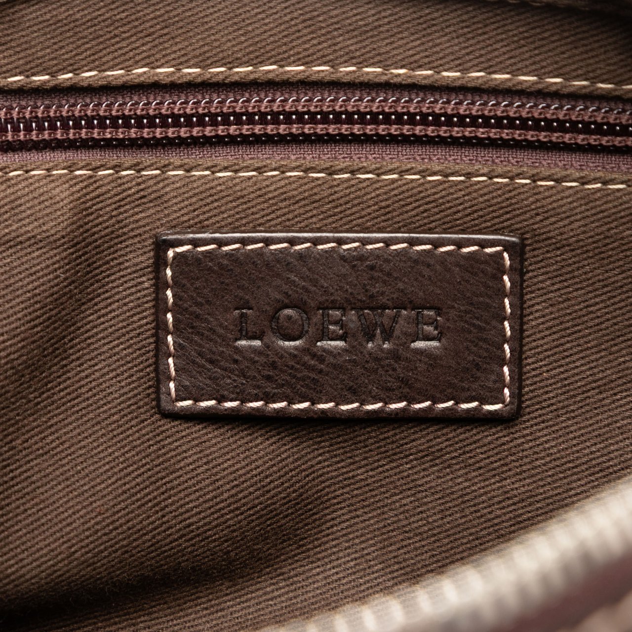 Loewe Nubuck Anagram Clutch Bruin