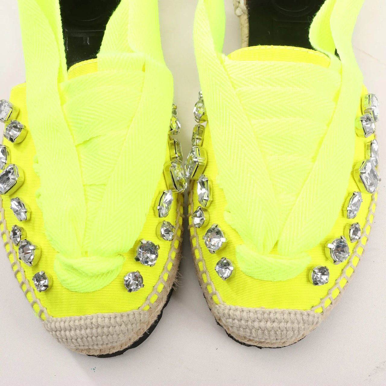 Loewe Loewe STARMARK  Bijou Ribbon Strap Fabric Sandals in Yellow 791910, Size 37 EU Geel